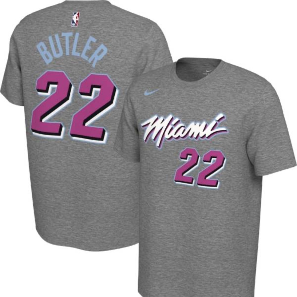Nike tee athletic cut Dri-fit Miami Butler 22!!!